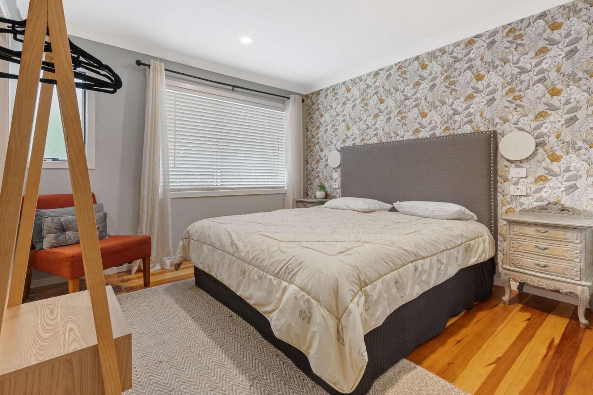Lakefront Getaway In Rotorua Bagian luar foto